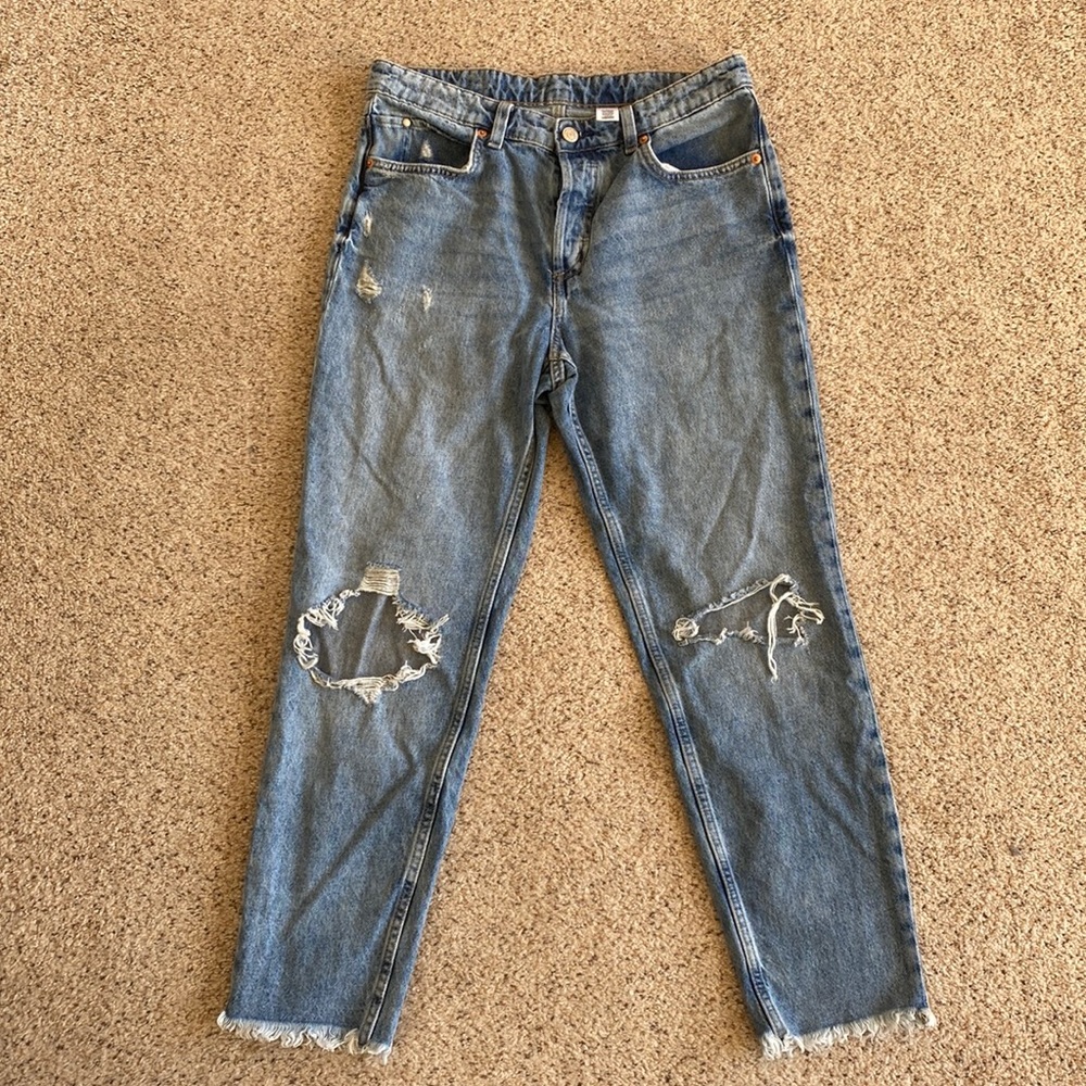 distressed boyfriend jeans
